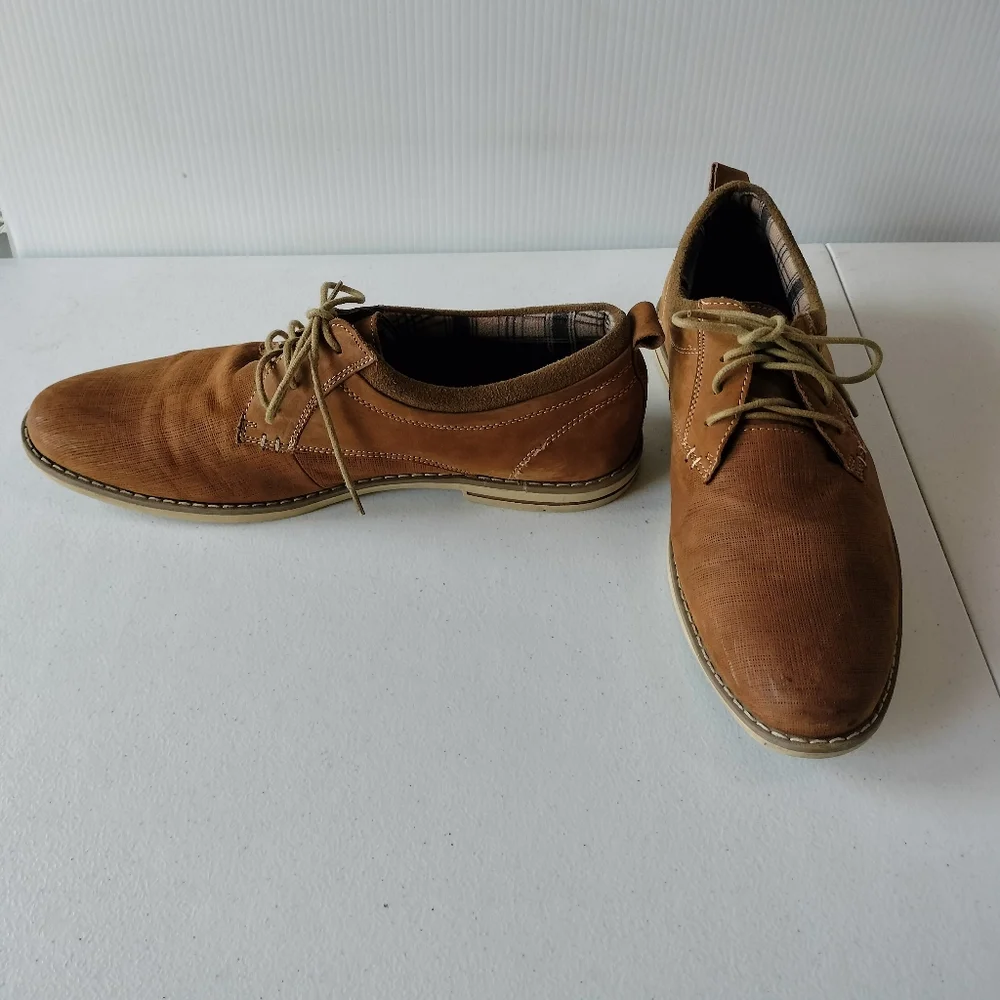 Steve Madden mens lace up brown Oxford shoes 12 preppy Office Comfort